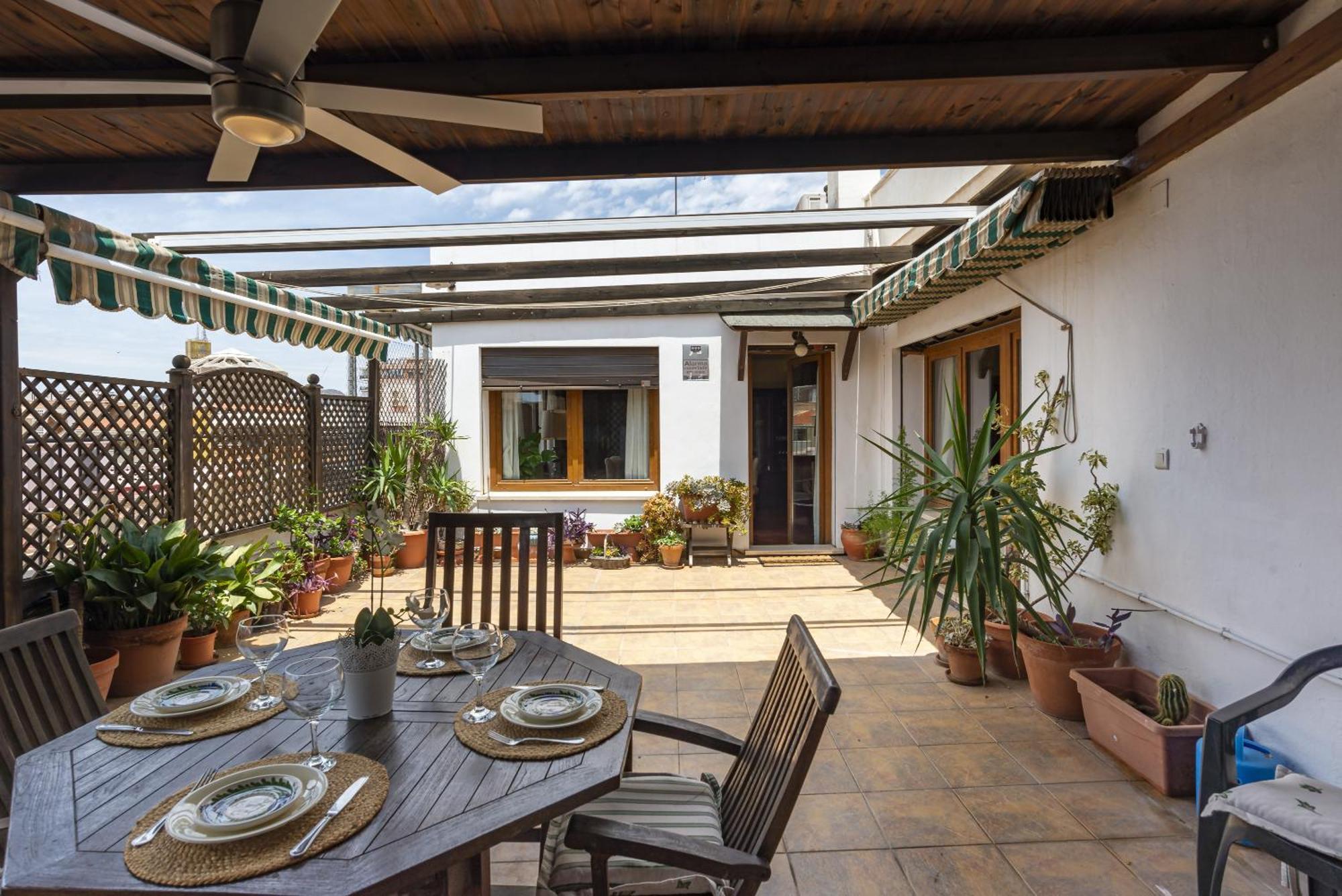 Gran Atico En El Soho De Malaga Para 7 Ngoại thất bức ảnh